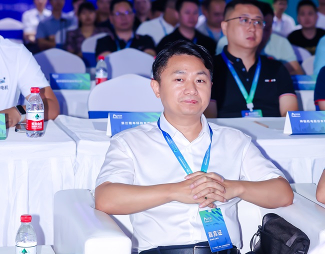 1721096122578276.jpg 潘峰.jpg