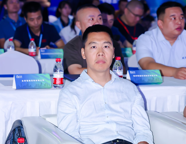 1721096345132873.jpg 0D6A5042.jpg